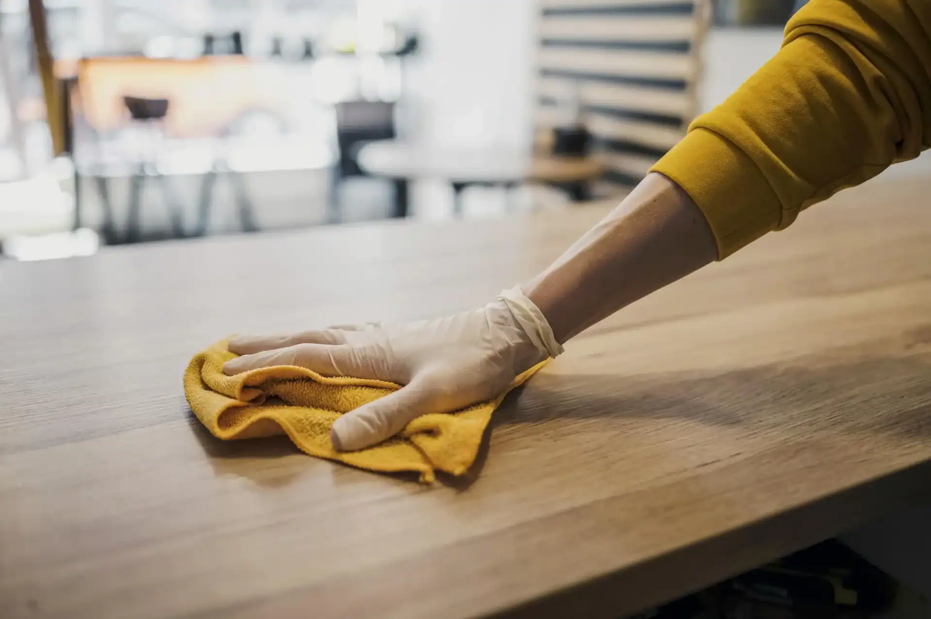 Guide to Cleaning Wood Worktops